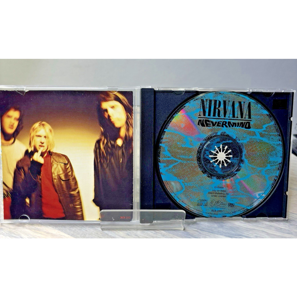 Nevermind by Nirvana (CD, 1991) No Back Inlay - Picture 2 of 4
